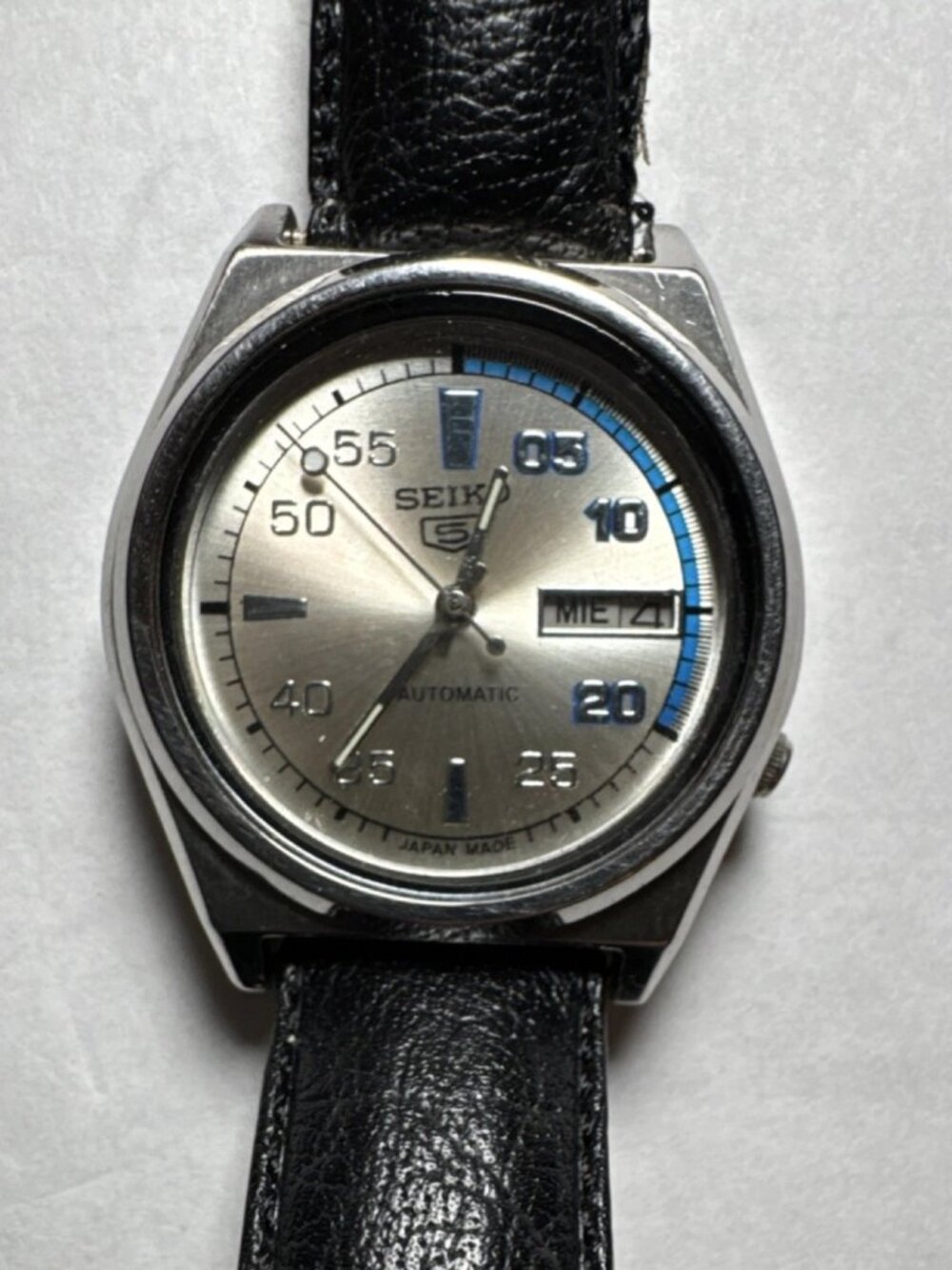 Seiko 5 7009-8750 Automatic Silver Dial Stainless Steel Leather Watch